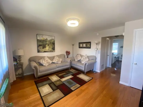 154 S 6Th Ave, Manville Boro, NJ 08835