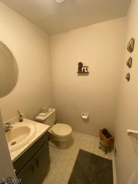 154 S 6Th Ave, Manville Boro, NJ 08835