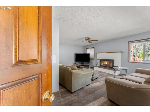 1910 I ST, Washougal, WA 98671