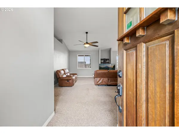 4977 MANNING CT, Salem, OR 97305