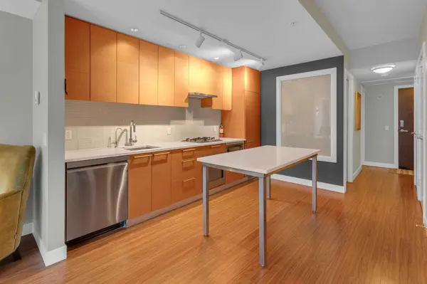 222 Riverfront AVE SW #251, Calgary, AB T2P0X2