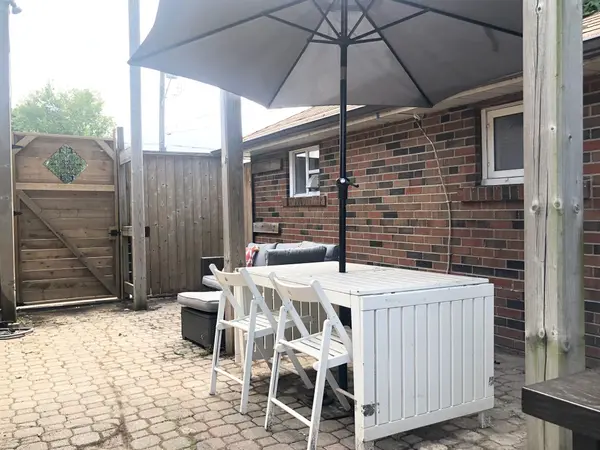 38 Wishing Well DR #B, Toronto E05, ON M1T 1J1