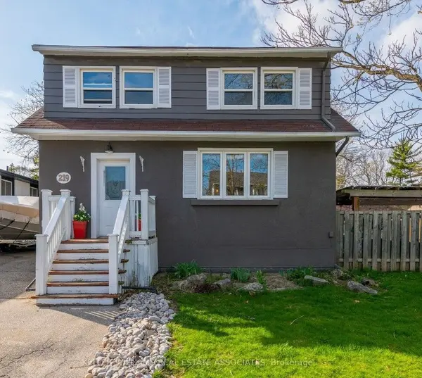 219 Angelene ST, Mississauga, ON L5G 1X3