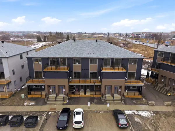 547 Celestine Private, Barrhaven, ON K2J 7P5