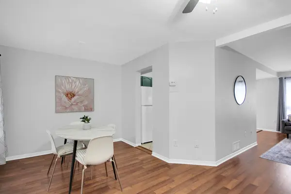 64 Daventry CRES, Barrhaven, ON K2J 4M8