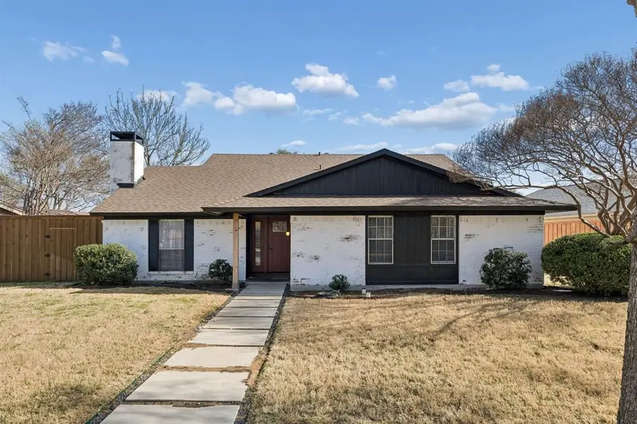 2128 Wheaton Drive, Richardson, TX 75081