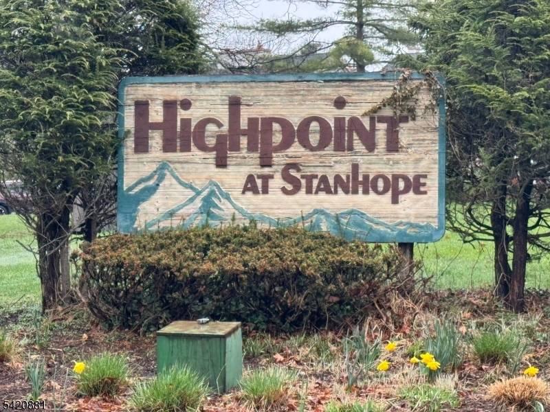 13244 Dell Pl #244, Stanhope Boro, NJ 07874