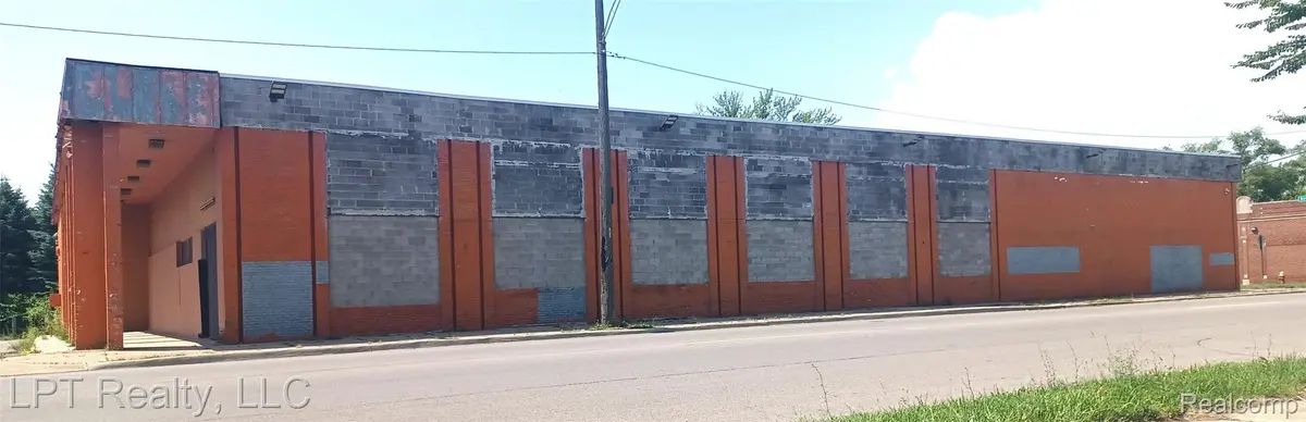 10333 Fenkell ST, Detroit, MI 48238