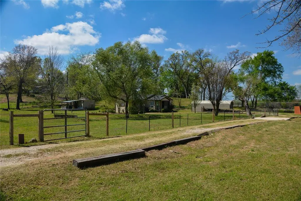 545 VZ County Road 2923, Mabank, TX 75147