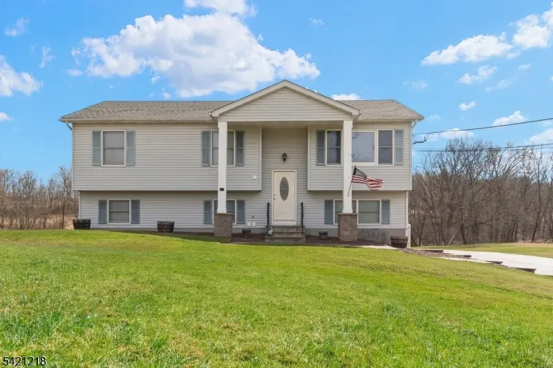 208 State Rt 284, Wantage Twp., NJ 07461