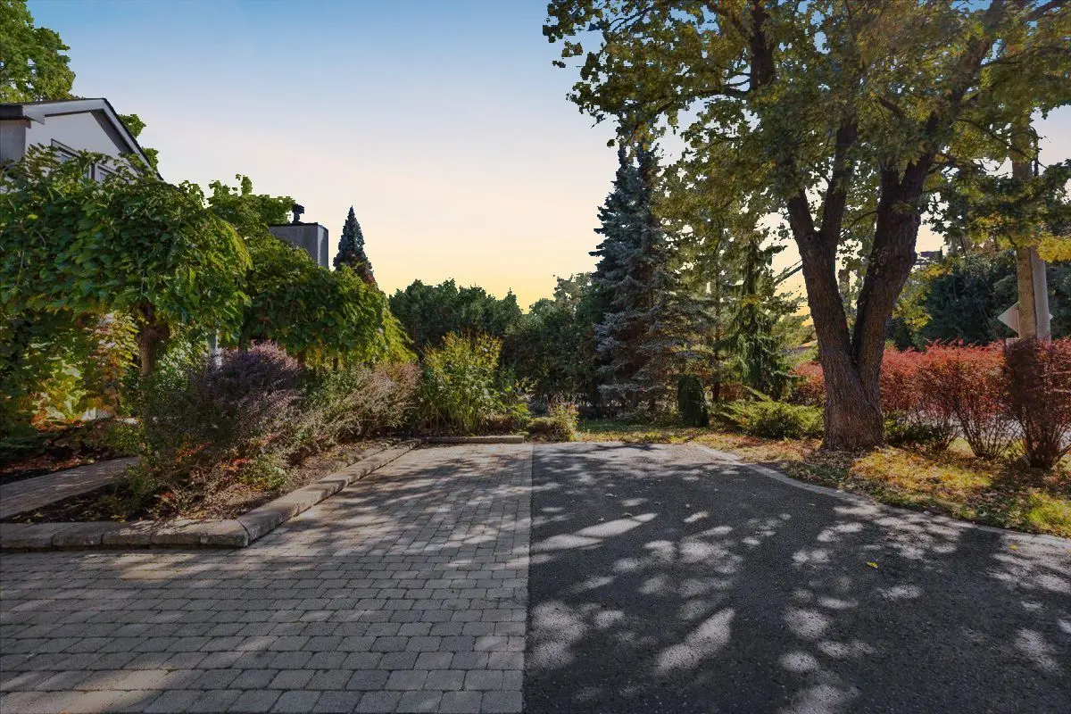 3565 Albion RD, Blossom Park - Airport And Area, ON K1T 1A2