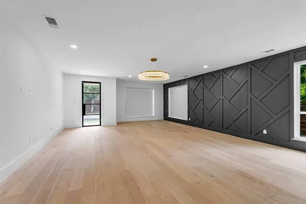 13032 COPENHILL Road, Dallas, TX 75240