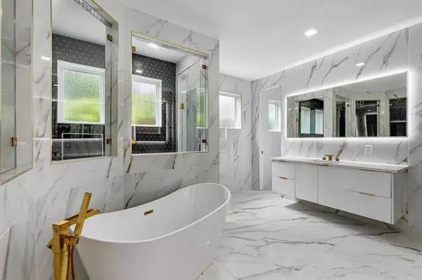 13032 COPENHILL Road, Dallas, TX 75240