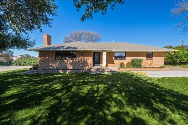 7790 Main Street, Frisco, TX 75033