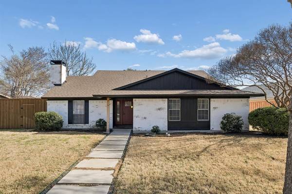 2128 Wheaton Drive, Richardson, TX 75081