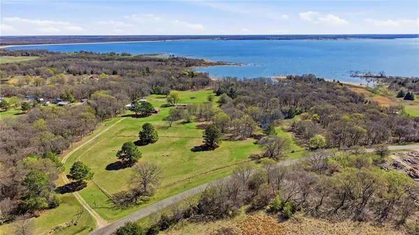 1175 Old 1396 North, Telephone, TX 75488