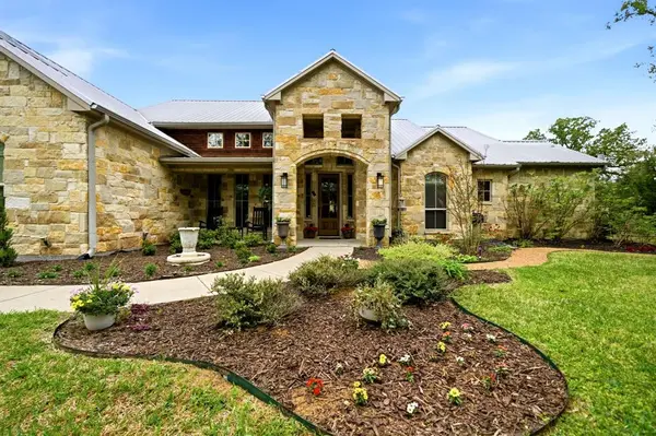 7112 Sandy Lake Road, Quinlan, TX 75474