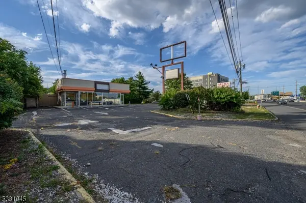 343 State Route 17, Hasbrouck Heights Boro, NJ 07604