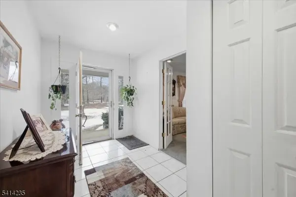 142 N Locust Lake Rd, Hope Twp., NJ 07825