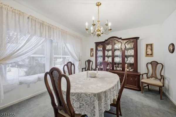 142 N Locust Lake Rd, Hope Twp., NJ 07825