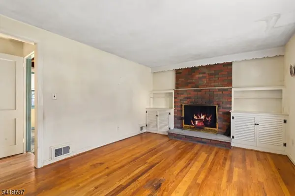 624 N Scotch Plains Ave, Westfield Town, NJ 07090