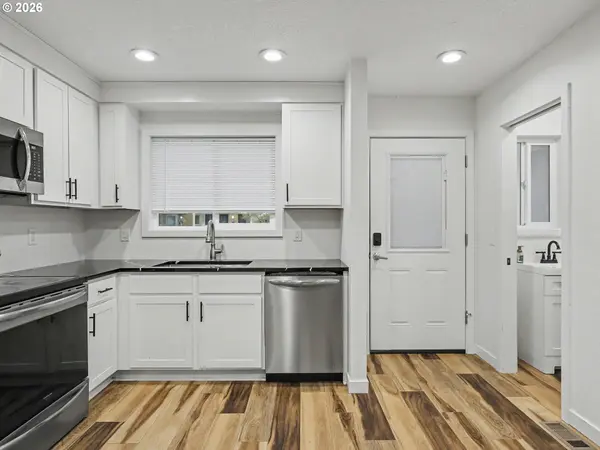 445 N HAYDEN BAY DR #71, Portland, OR 97217