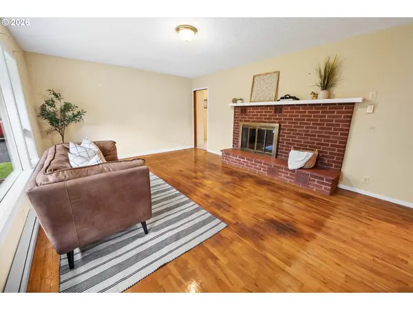 92680 KUMPULA RD, Astoria, OR 97103