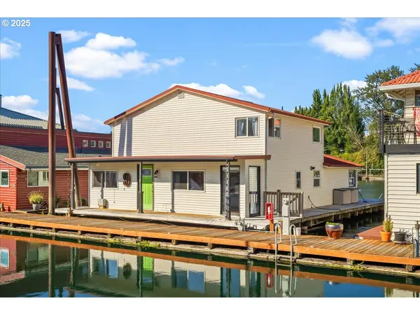 205 N Bridgeton RD #09W, Portland, OR 97217