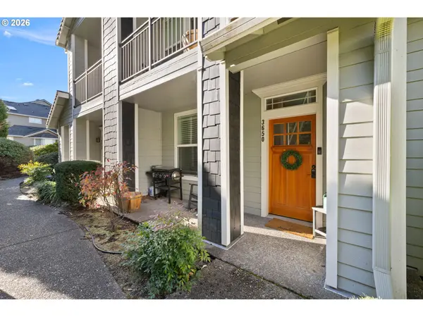 3650 SUMMERLINN DR, West Linn, OR 97068