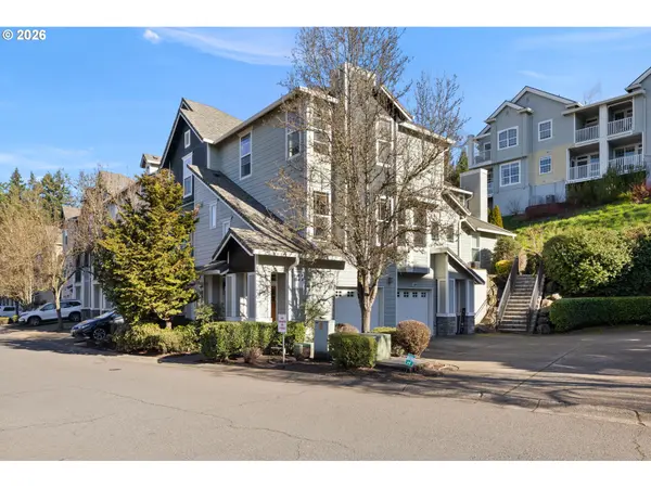 3650 SUMMERLINN DR, West Linn, OR 97068