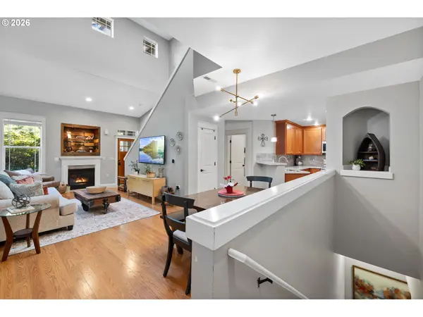 3650 SUMMERLINN DR, West Linn, OR 97068