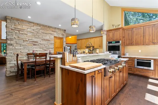 19902 W Elk Creek DR, Colorado Springs, CO 80908