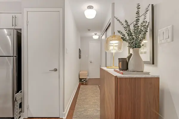 1169 Queen ST W #N210, Toronto C01, ON M6J 1J4