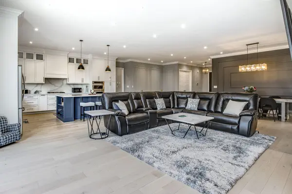 6 Caldwell DR, Oro-medonte, ON L0L 2L0