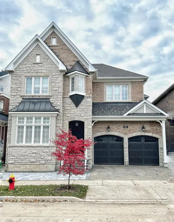421 Ginger Gate N, Oakville, ON L6M 1N2