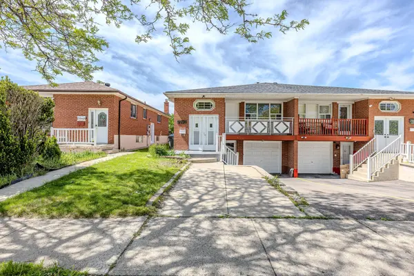 7072 Magic CT, Mississauga, ON L4T 3A1