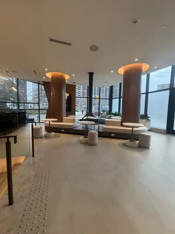 60 Central Park Roadway N/A #1610, Toronto W08, ON M9A 0E6