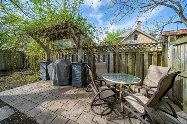 981 Lorne AVE, London East, ON N5W 3L4