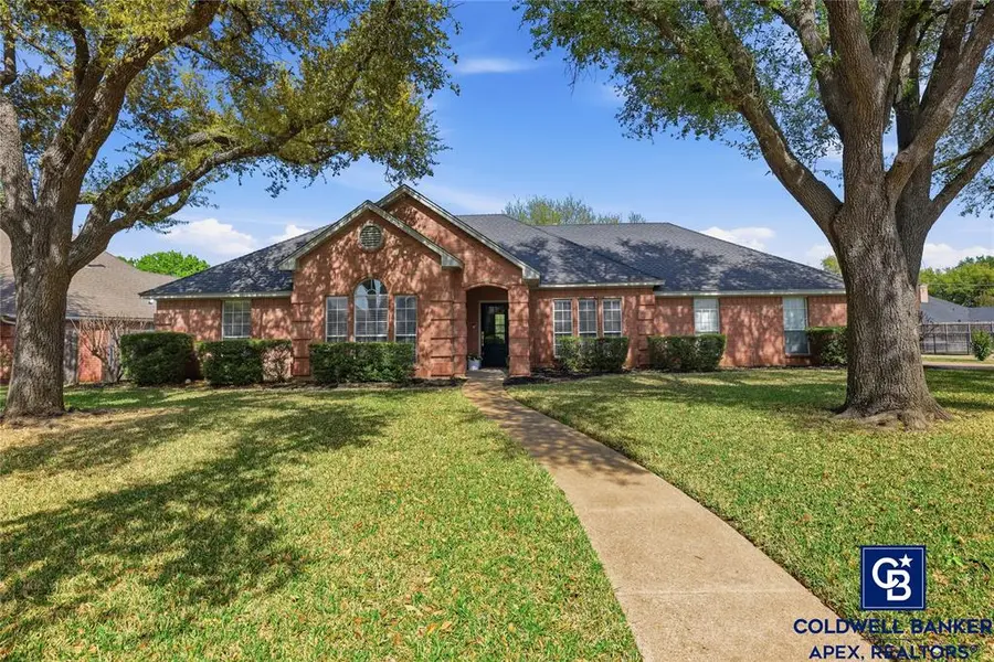 703 Brandon Drive, Cleburne, TX 76033