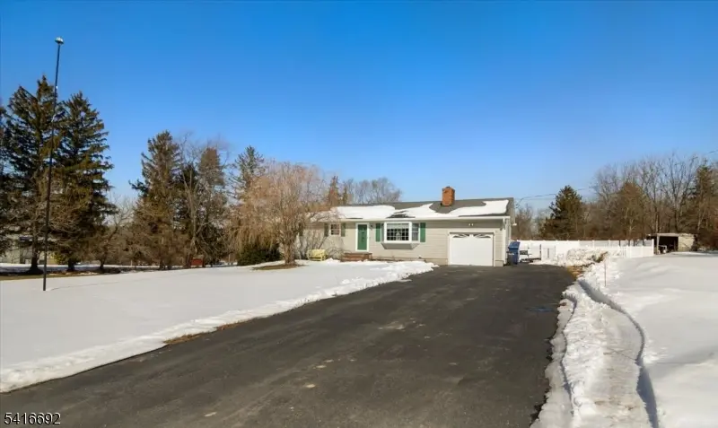 9 Hilltop Rd, Fredon Twp., NJ 07860