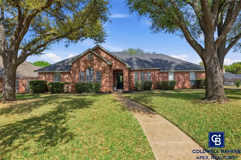 703 Brandon Drive, Cleburne, TX 76033