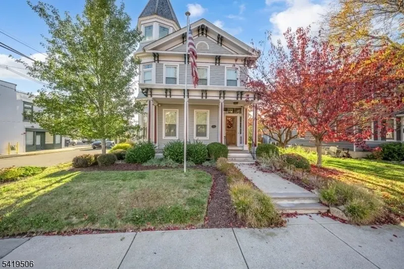 101 Belvidere Ave, Washington Boro, NJ 07882