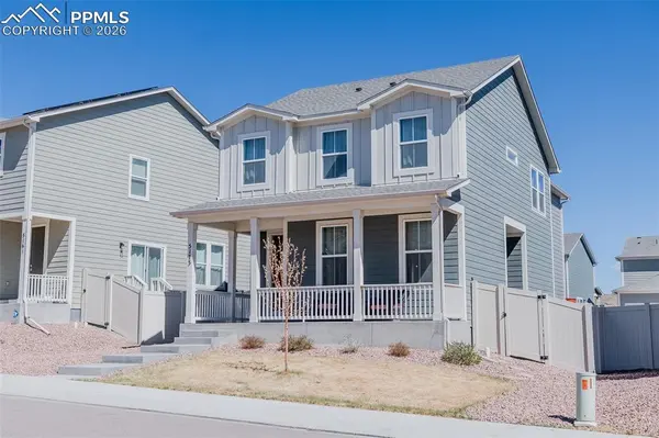 5173 Roundhouse DR, Colorado Springs, CO 80925