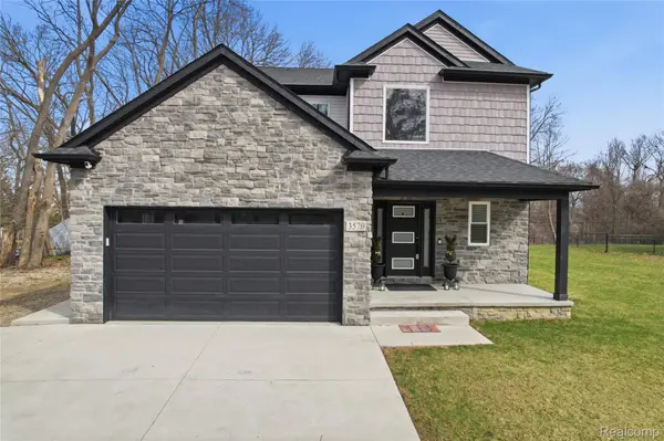 3570 Watkins Lake RD, Waterford Charter Township, MI 48328