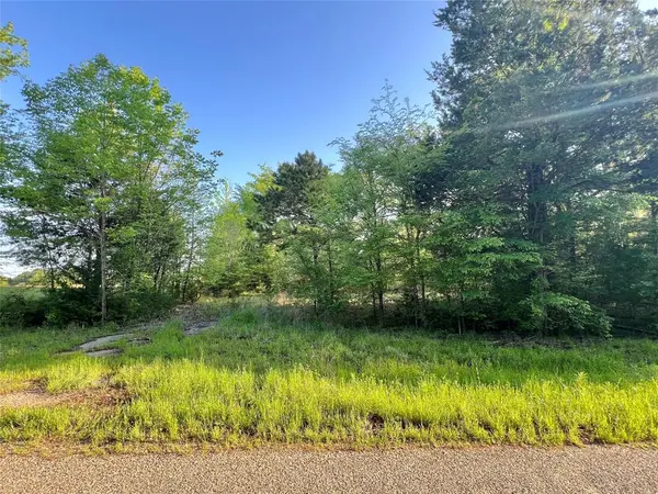 00 CR 1755, Mount Pleasant, TX 75455