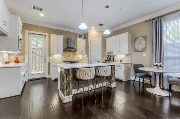 4931 Homer Street, Dallas, TX 75206