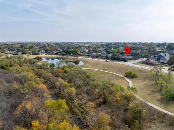 1636 Crooked Creek Drive, Carrollton, TX 75007