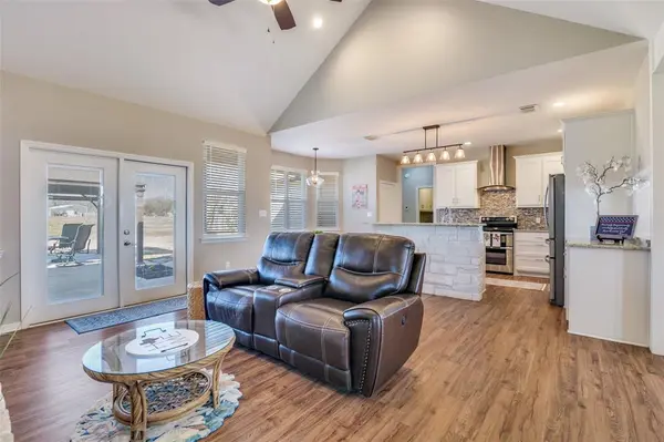 2468 Vz County Road 2511 Road, Canton, TX 75103