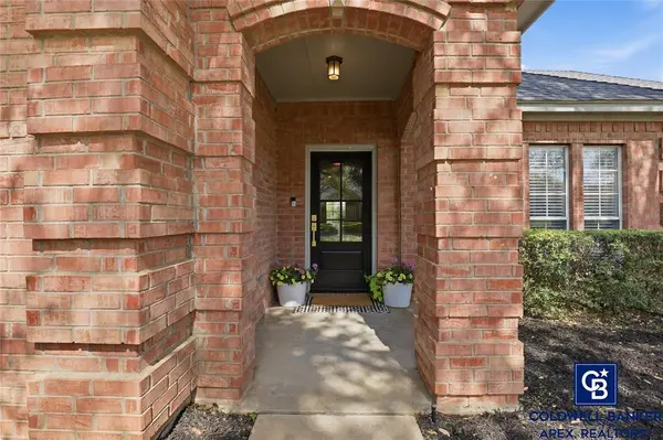 703 Brandon Drive, Cleburne, TX 76033