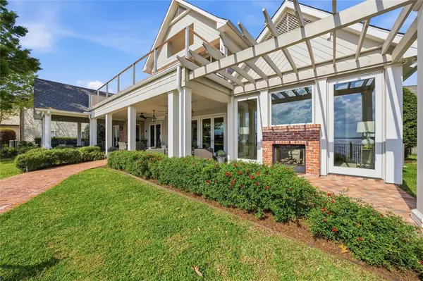 121 Saint Annes, Mabank, TX 75156